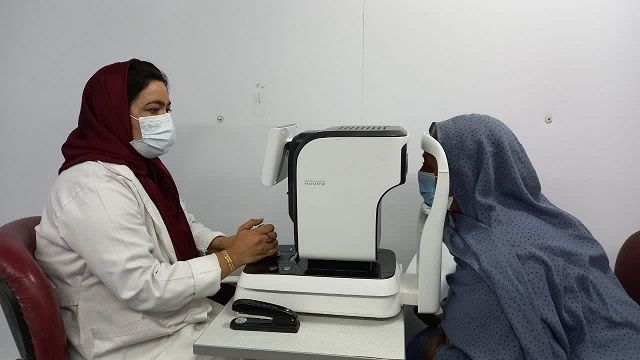 کلینک‌های سیار چشم‌پزشکی و دندانپزشکی